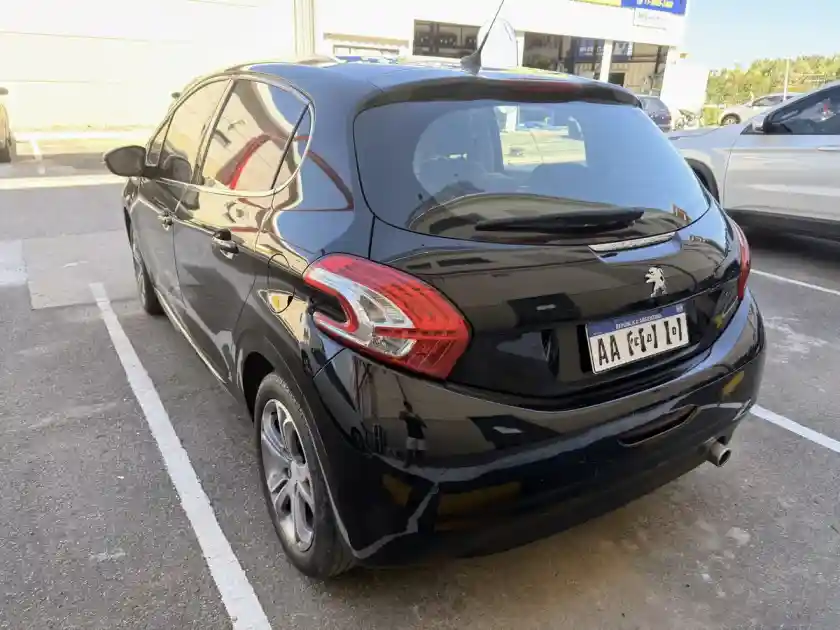 Peugeot 208 1.6 Feline Pack Cuir 2016 - foto 3