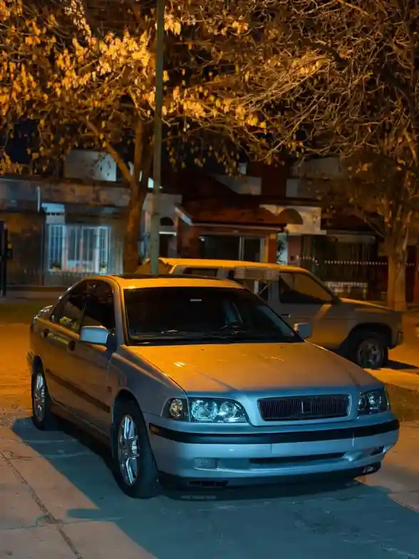 Volvo S40 2.0 Performance 1998 - foto 2