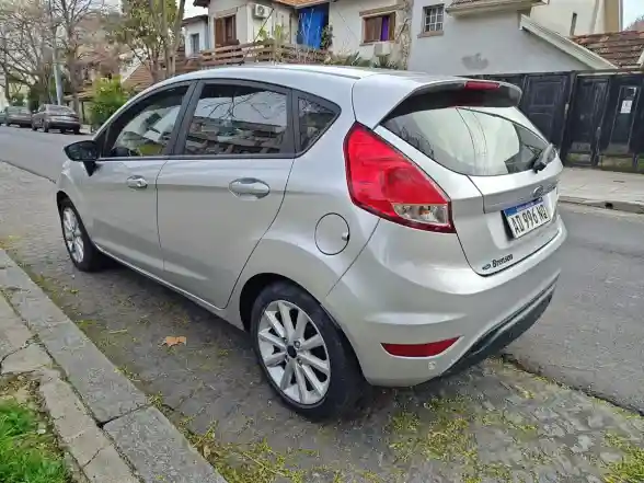 Ford Fiesta Kinetic 1.6 Se Plus Powershift 120Cv 2020 - foto 3