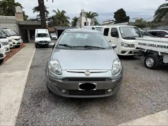 Fiat Punto 1.6 Essence 2013 - foto 2