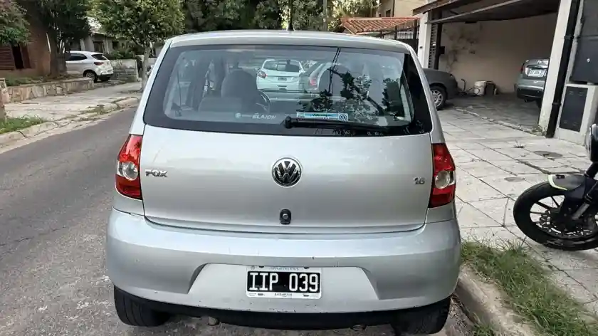 Volkswagen Fox 1.6 Comfortline 5P 2009 - foto 4