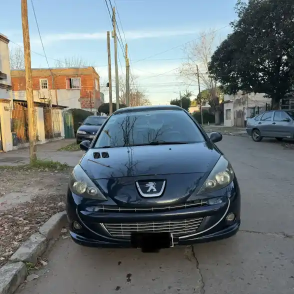 Peugeot 207 1.6 Xt 2011 - foto 2