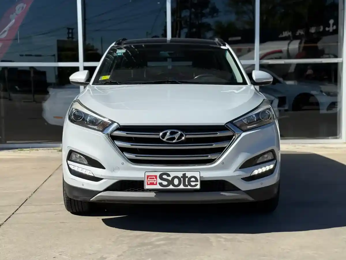 Hyundai Tucson 2.0 Style 2Wd At 2018 - foto 3