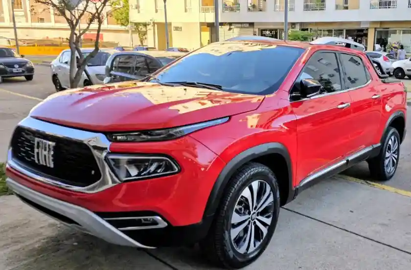 Fiat Toro 2.0 350 Multijet Volcano 4X4 At 2025 - foto 1