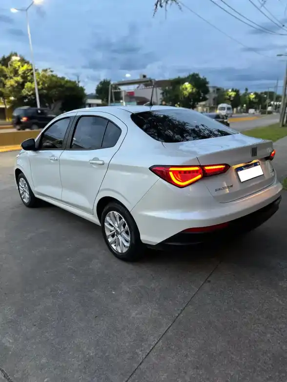 Fiat Cronos 1.3 Gse Drive 2022 - foto 4