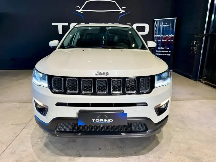 Jeep Compass 2.4 Longitude 2019 - foto 2
