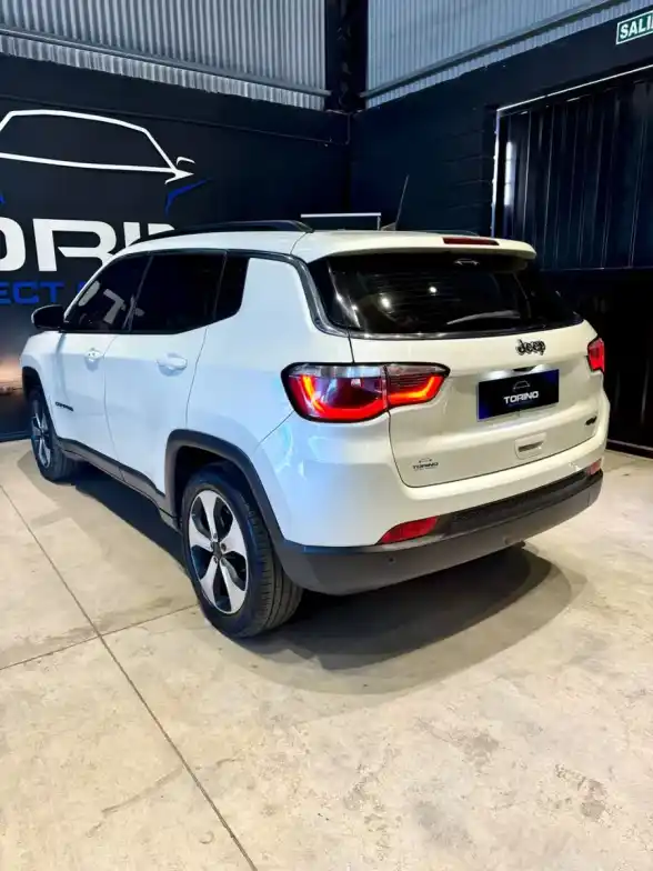 Jeep Compass 2.4 Longitude 2019 - foto 4