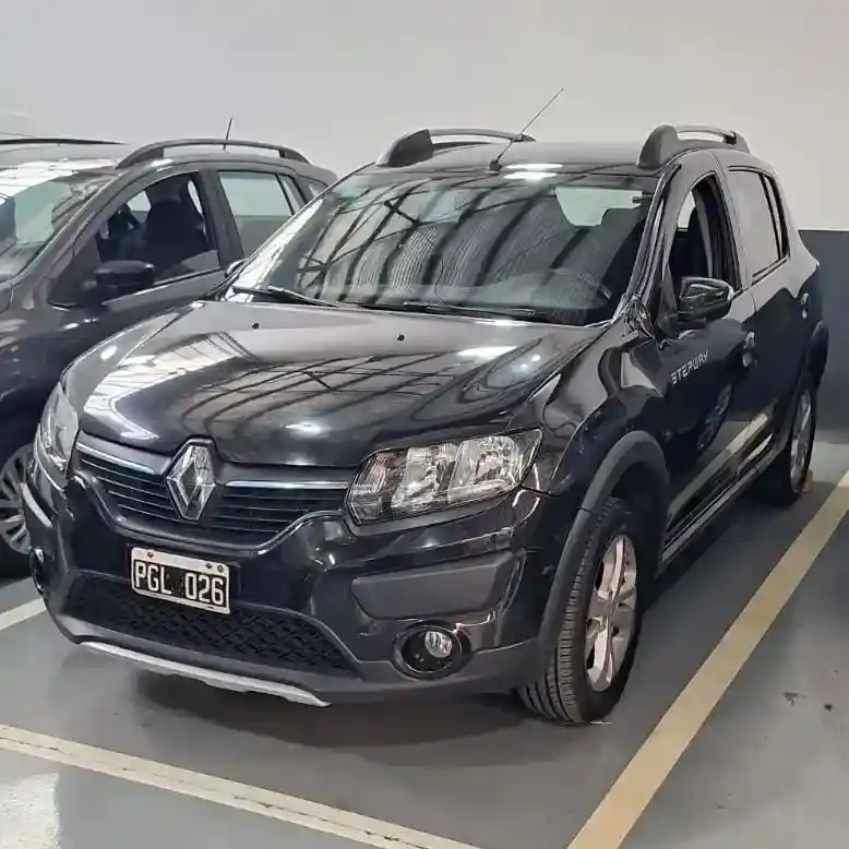 Renault Sandero Stepway 2015 - foto 1