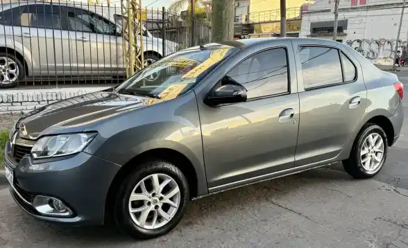 Renault Logan 1.6 Privilége Plus 105Cv Nac 2017 - foto 1
