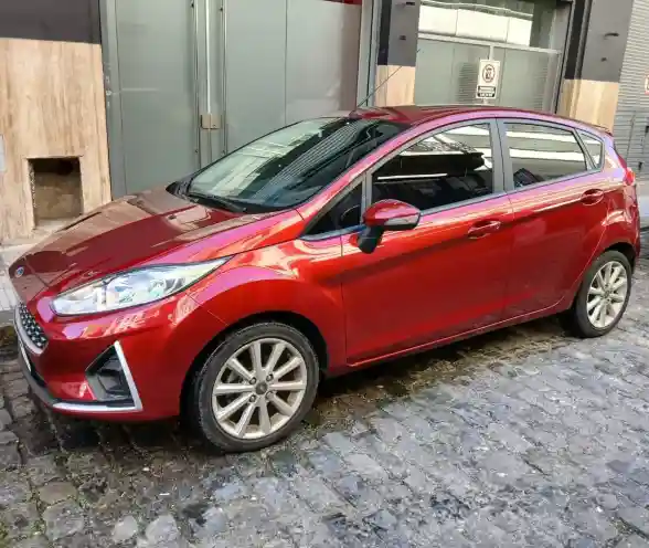 Ford Fiesta Kinetic 1.6 Se Plus Powershift 120Cv 2018 - foto 1