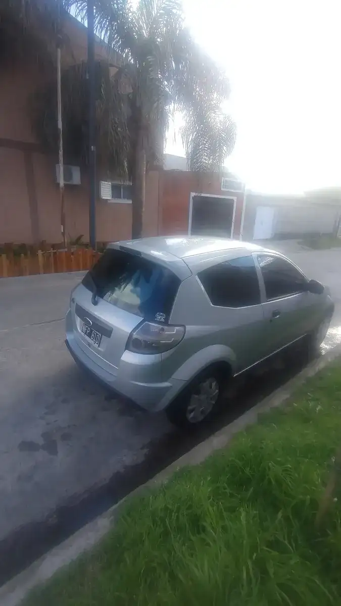 Ford Ka 1.0 Fly Viral 63Cv 2012 - foto 3