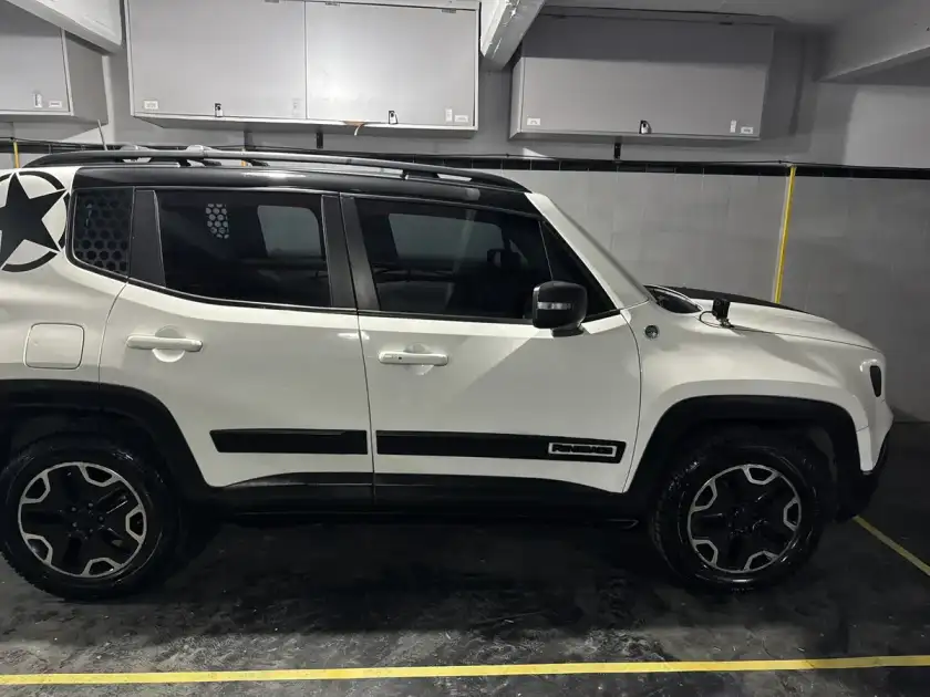 Jeep Renegade 2.4 Trailhawk At9 4X4 2018 - foto 3