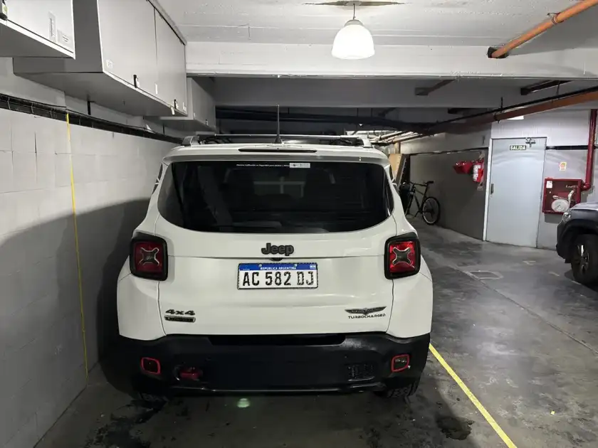 Jeep Renegade 2.4 Trailhawk At9 4X4 2018 - foto 5