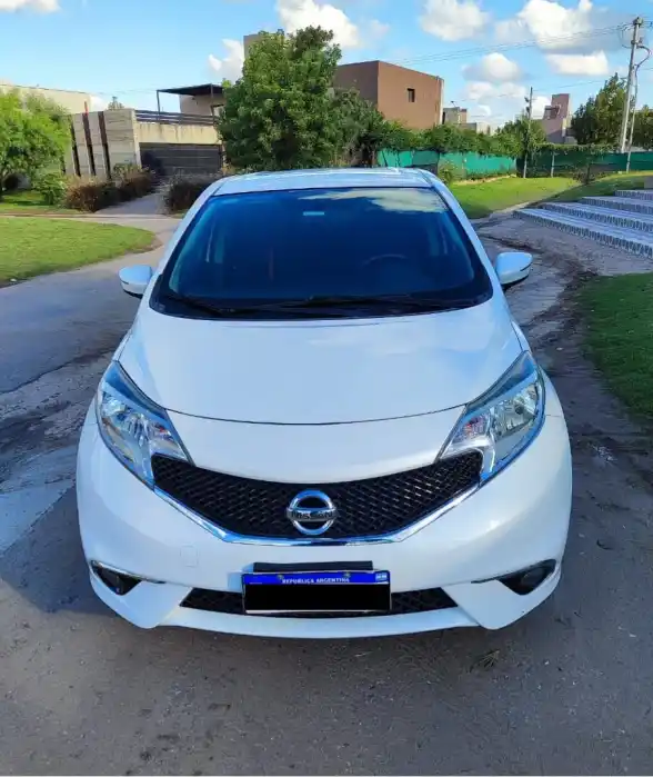 Nissan Note 1.6 Sr 110Cv Cvt 2019 - foto 2