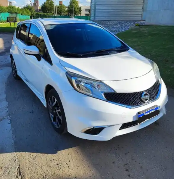 Nissan Note 1.6 Sr 110Cv Cvt 2019 - foto 4