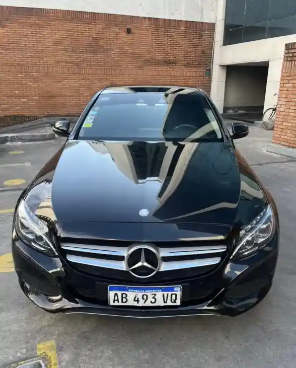 Mercedes-Benz Clase C C250 Avantgarde 2017 - foto 3