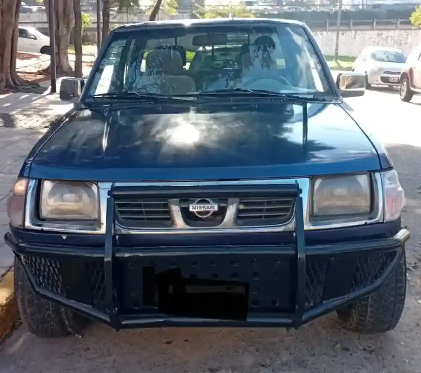 Nissan Pick Up 3.2 Dx 4X4 D/Cab D 1997 - foto 3