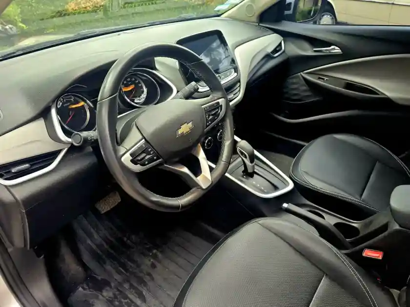 Chevrolet Onix Plus 1.0 Turbo Premier At 2022 - foto 5
