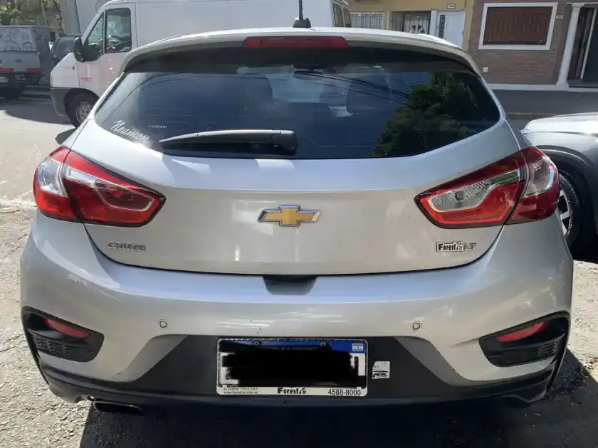 Chevrolet Cruze 5 1.4 Lt At 5P 2023 - foto 3
