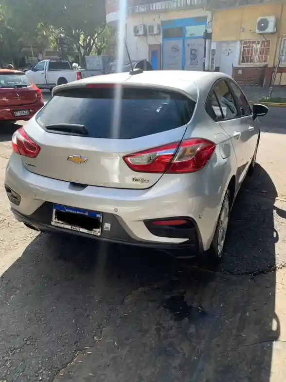 Chevrolet Cruze 5 1.4 Lt At 5P 2023 - foto 5