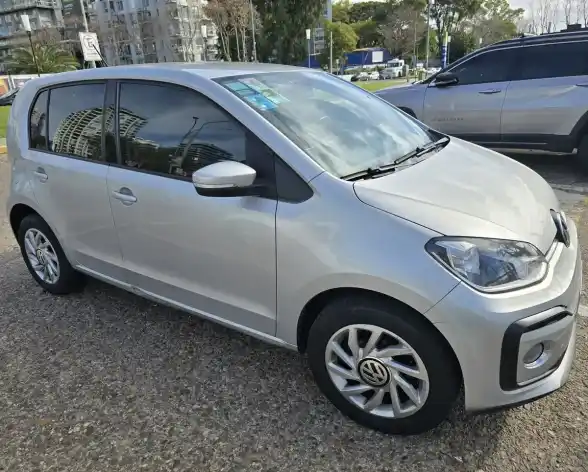 Volkswagen Up! 1.0 High Up! 75Cv 5 P 2018 - foto 1