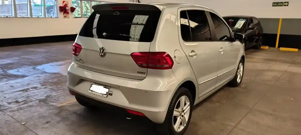 Volkswagen Fox Trendline 1.6 2015 - foto 4