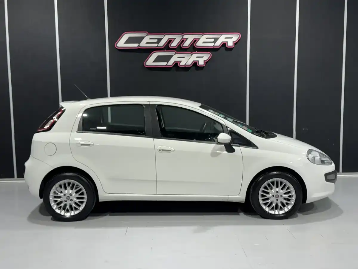 Fiat Punto 1.6 Essence 2013 - foto 2