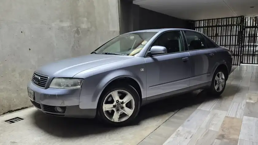 Audi A4 1.8 T 2005 - foto 1