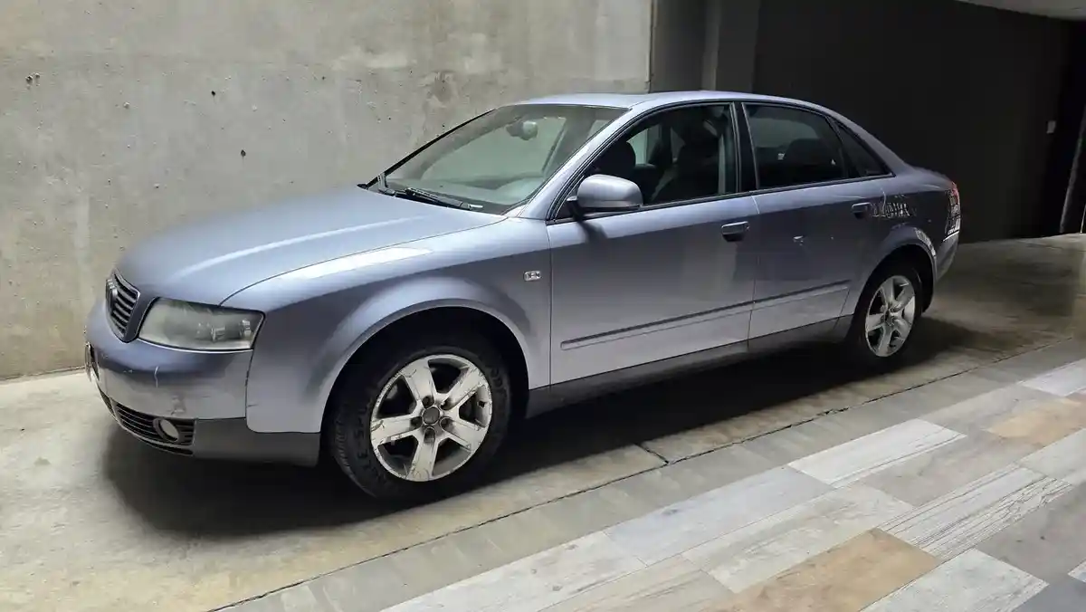 Audi A4 1.8 T 2005 - foto 2