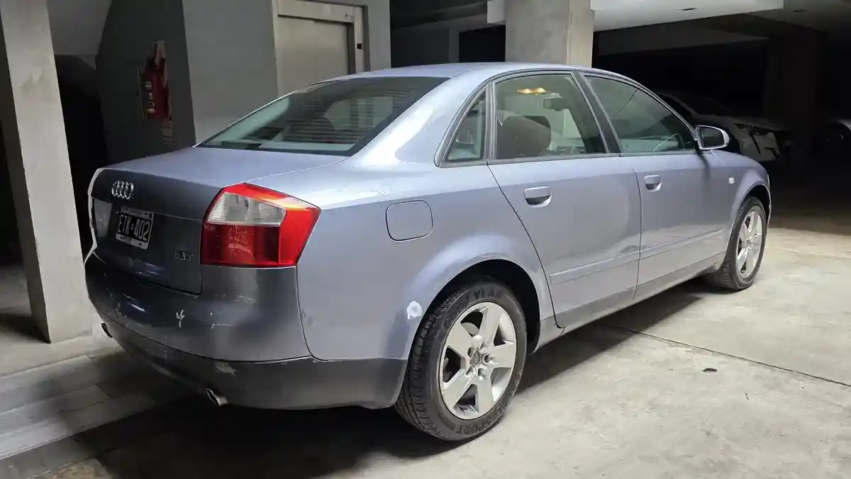 Audi A4 1.8 T 2005 - foto 5