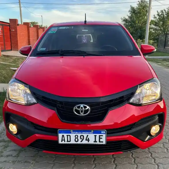 Toyota Etios 2019 - foto 1