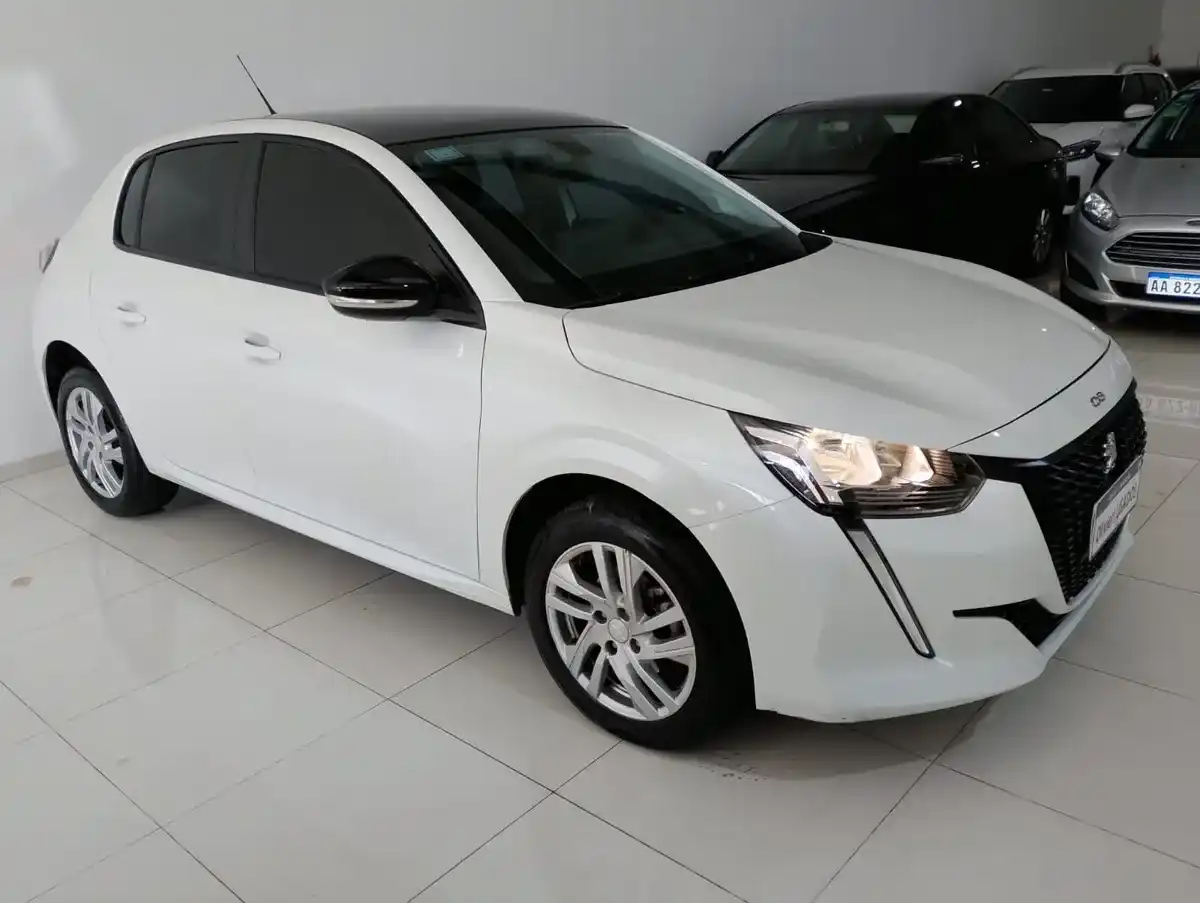 Peugeot 208 1.6 Allure 2024 - foto 2