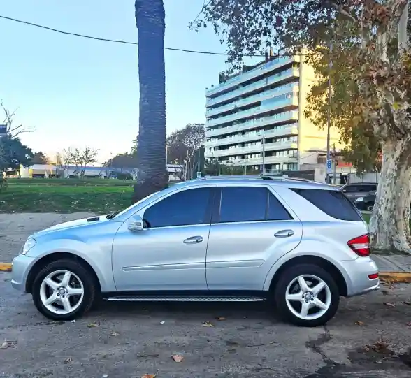 Mercedes-Benz Clase Ml 5.5 Ml500 V8 Sport Facelift 2011 - foto 3
