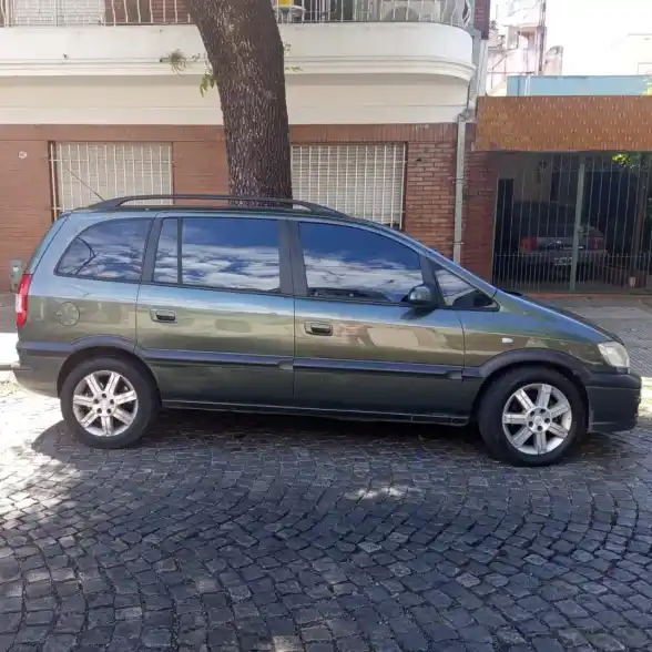Chevrolet Zafira 2.0 Gls 2010 - foto 1
