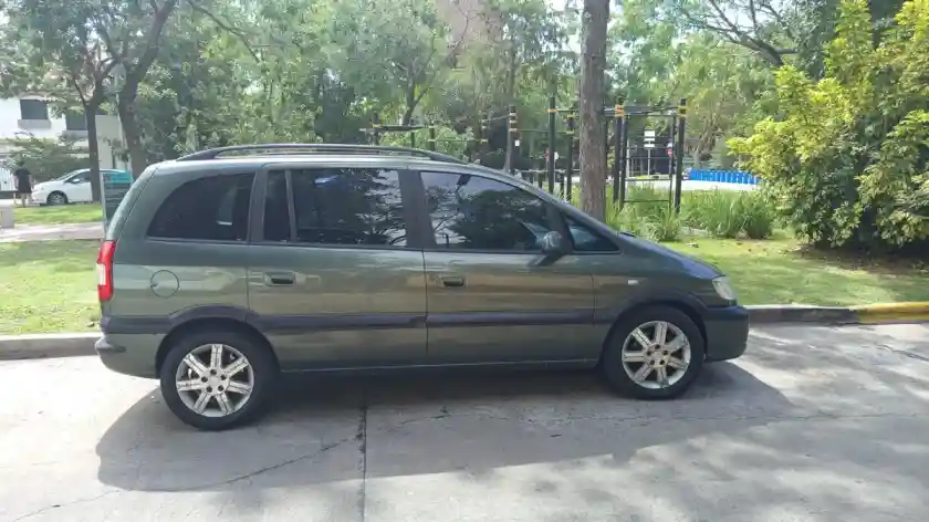 Chevrolet Zafira 2.0 Gls 2010 - foto 5