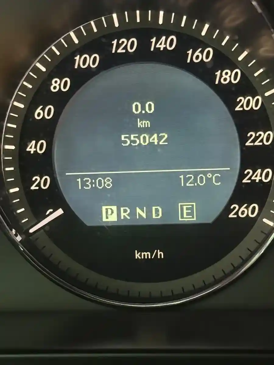 Mercedes-Benz Clase C 250 Cgi Blue Efficency 2011 - foto 4