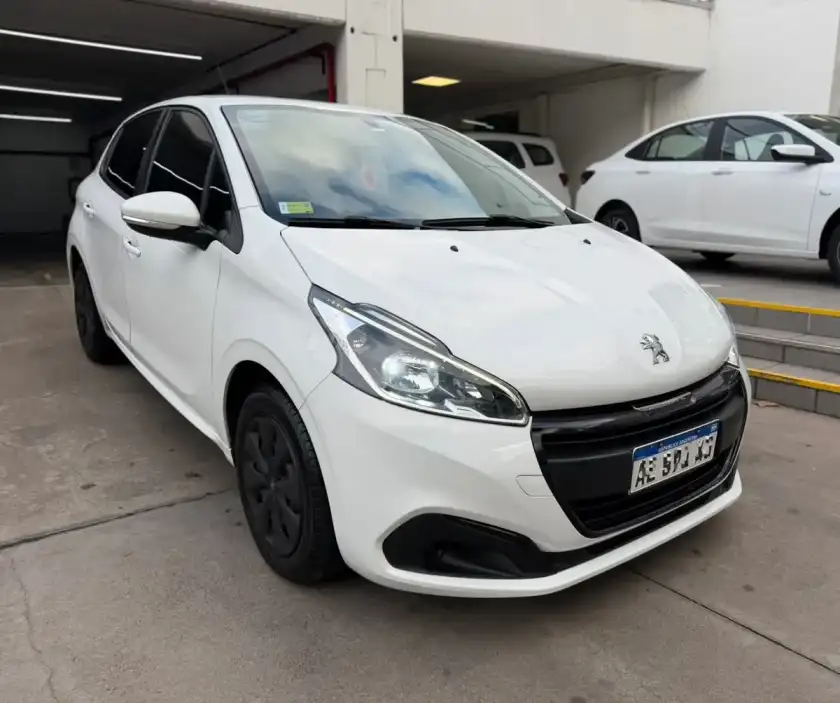 Peugeot 208 1.6 Active 2020 - foto 2