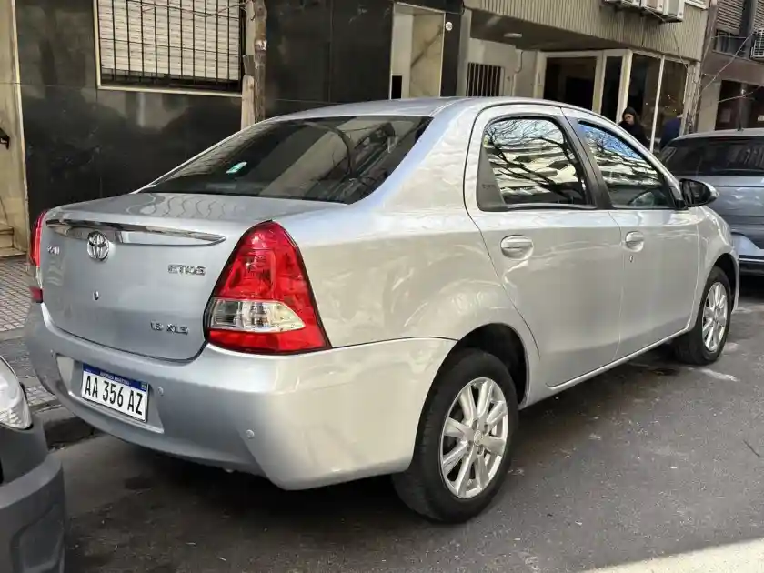Toyota Etios 1.5 Sedan Xls At 2016 - foto 4