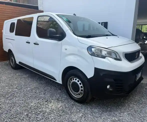 Peugeot Expert 2023 - foto 1
