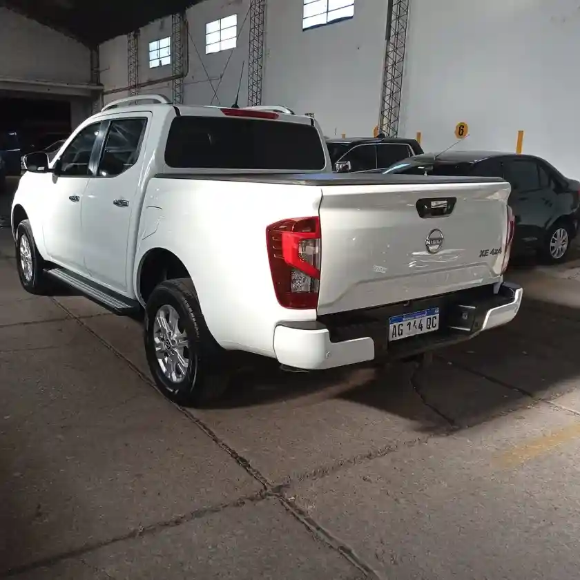 Nissan Frontier 2.3Bt Xe 4X4 Mt L22 2023 - foto 4
