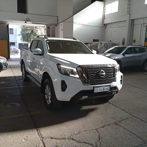 Nissan Frontier 2.3Bt Xe 4X4 Mt L22 2023 - foto 5