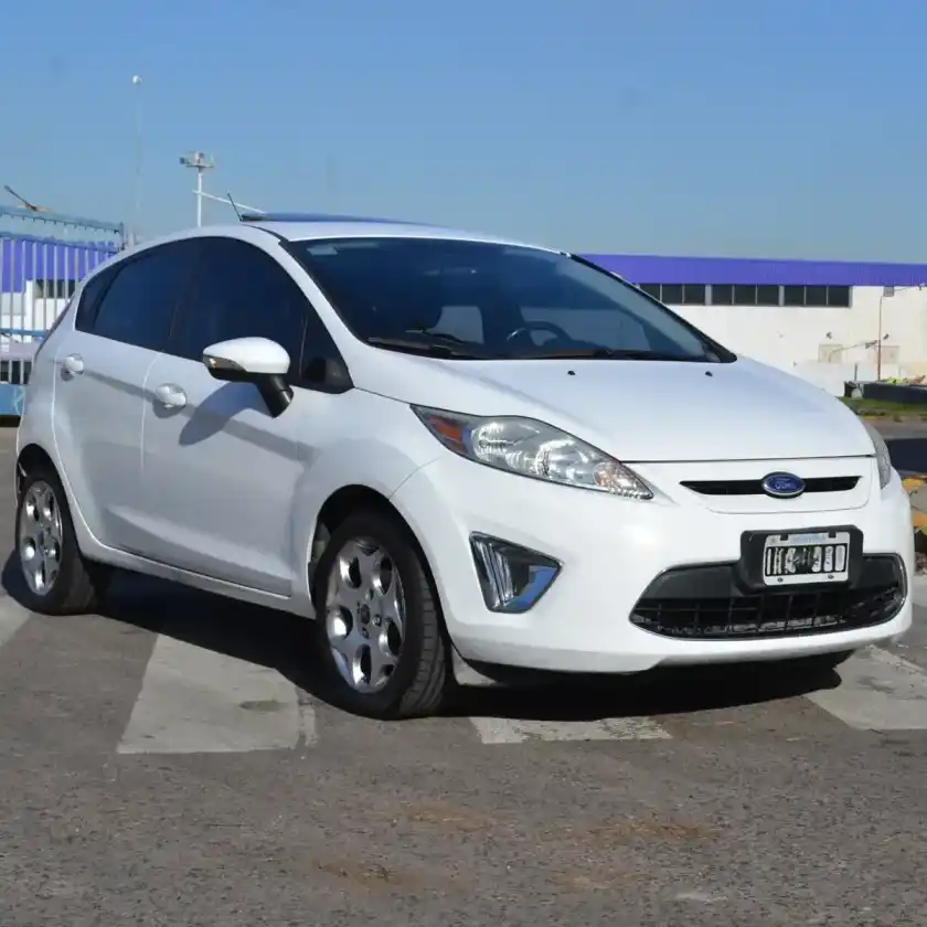 Ford Fiesta Kinetic 1.6 Design 120Cv Titanium 2011 - foto 4