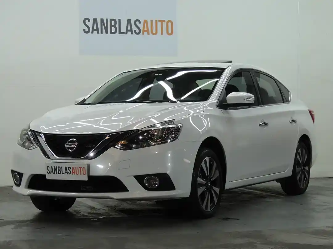 Nissan Sentra 2018 - foto 1