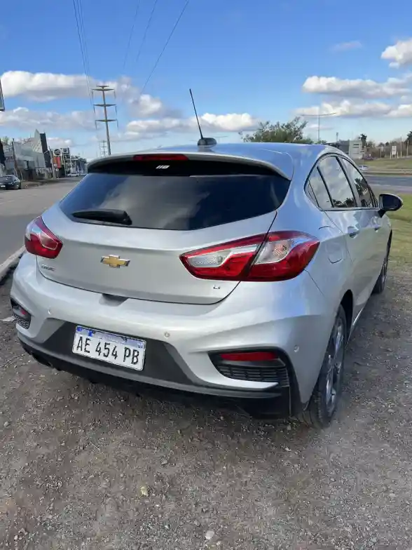 Chevrolet Cruze 5 Lt Manual 2020 - foto 4
