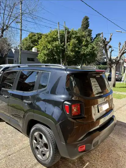 Jeep Renegade 1.8 Sport 2017 - foto 4