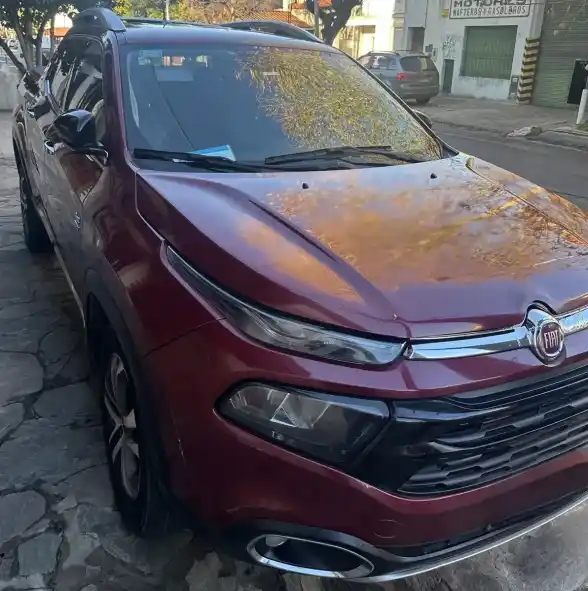 Fiat Toro 2.0 Volcano 4X4 At 2016 - foto 1