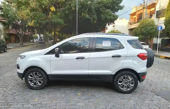 Ford Ecosport 1.6 Freestyle 110Cv 4X2 2015 - foto 2
