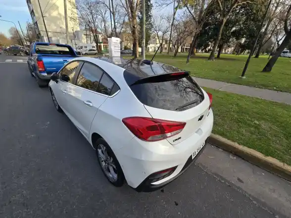 Chevrolet Cruze 5 1.4 Turbo Premier At 5P 2024 - foto 3