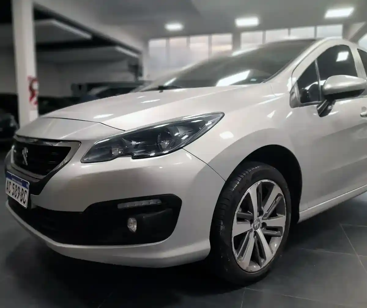 Peugeot 308 1.6 Allure Pack Hdi 115Cv 2018 - foto 1