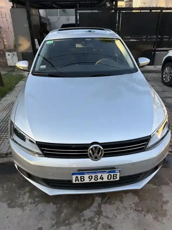 Volkswagen Vento 2.5 Luxury 170Cv 2013 - foto 4